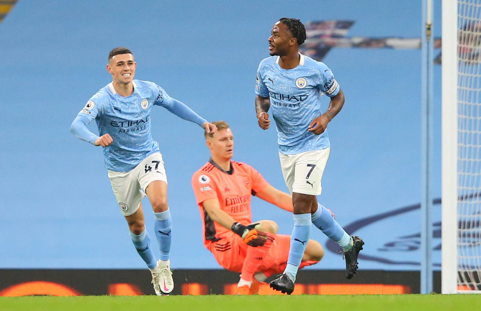 赛场内外的 赛场内外的